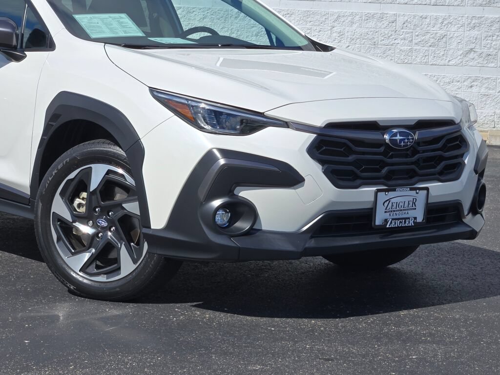 Certified 2024 Subaru Crosstrek 2.5i Limited w/ Crosstrek Mirror Package AWD/4WD image 2
