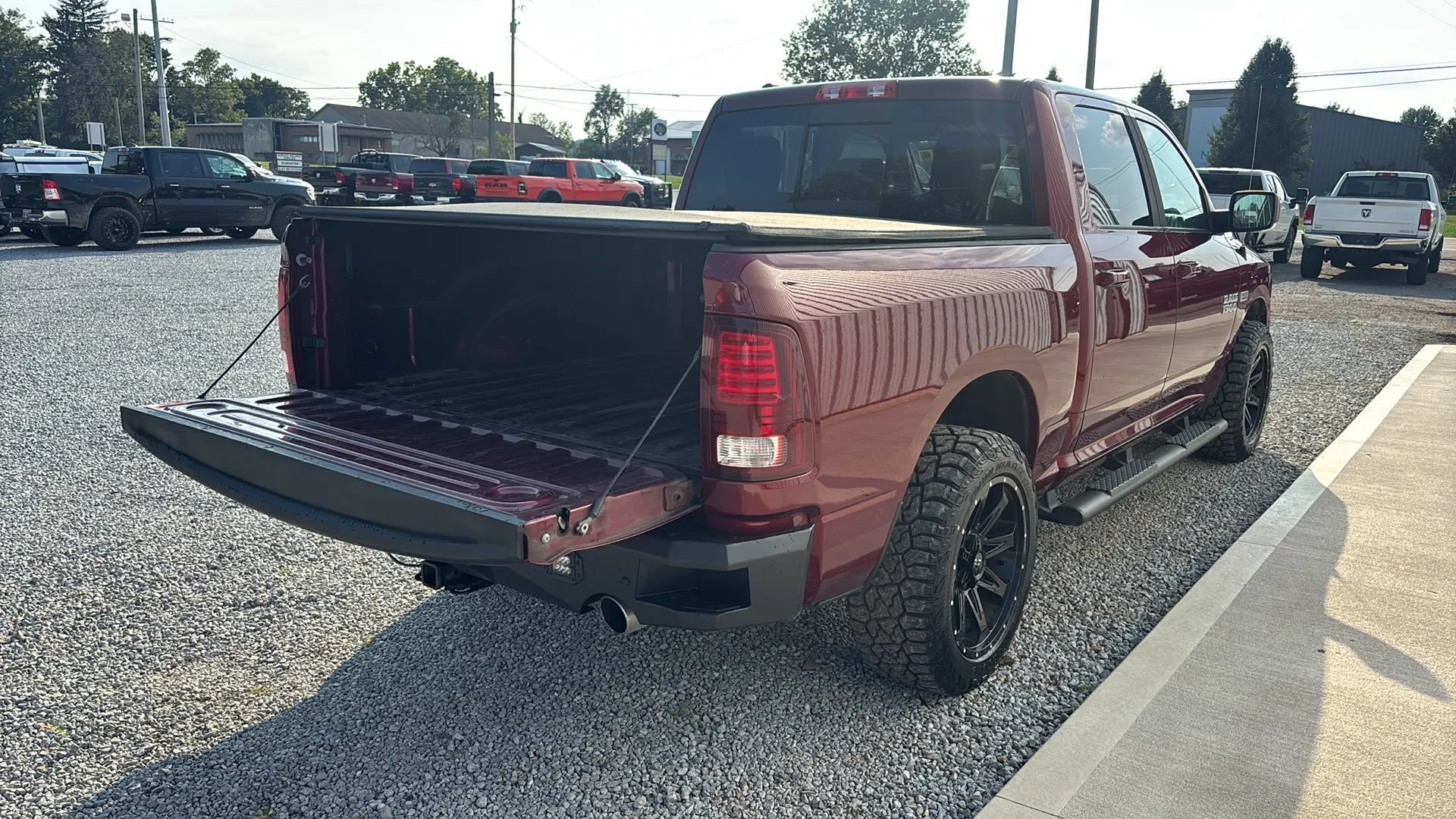 Used 2016 RAM 1500 Sport w/ Sport Premium Group AWD/4WD image 5