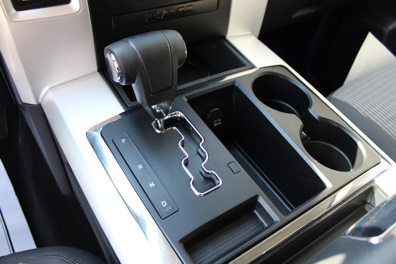 Used 2012 RAM 1500 Big Horn w/ Remote Start & Security Group image 18