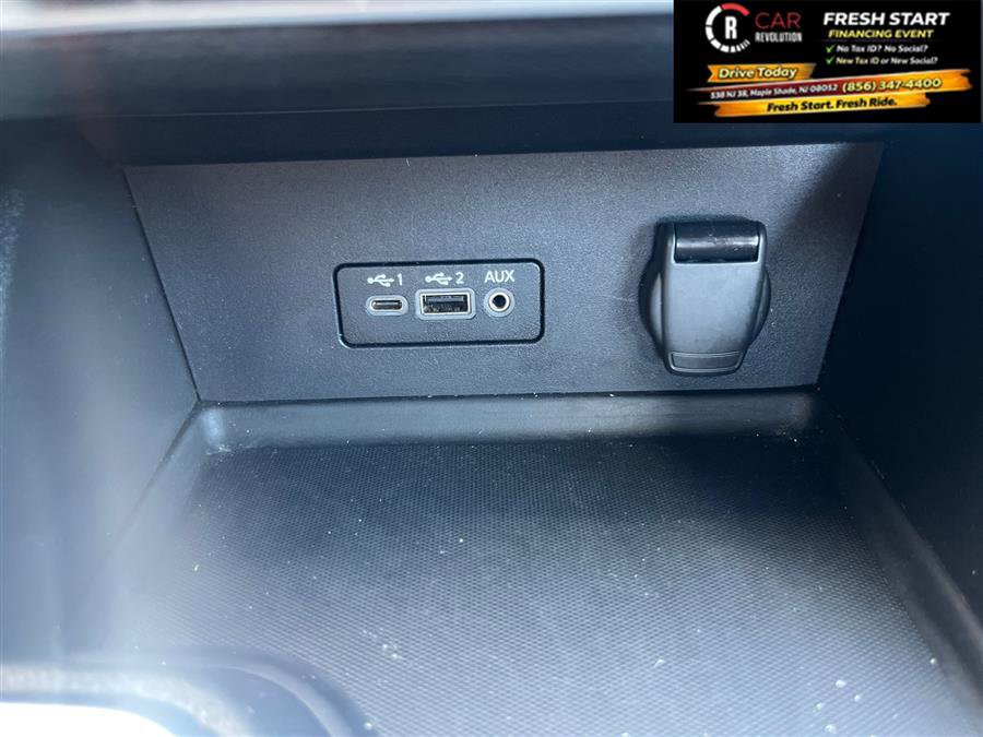 Used 2021 Nissan Sentra SV image 15