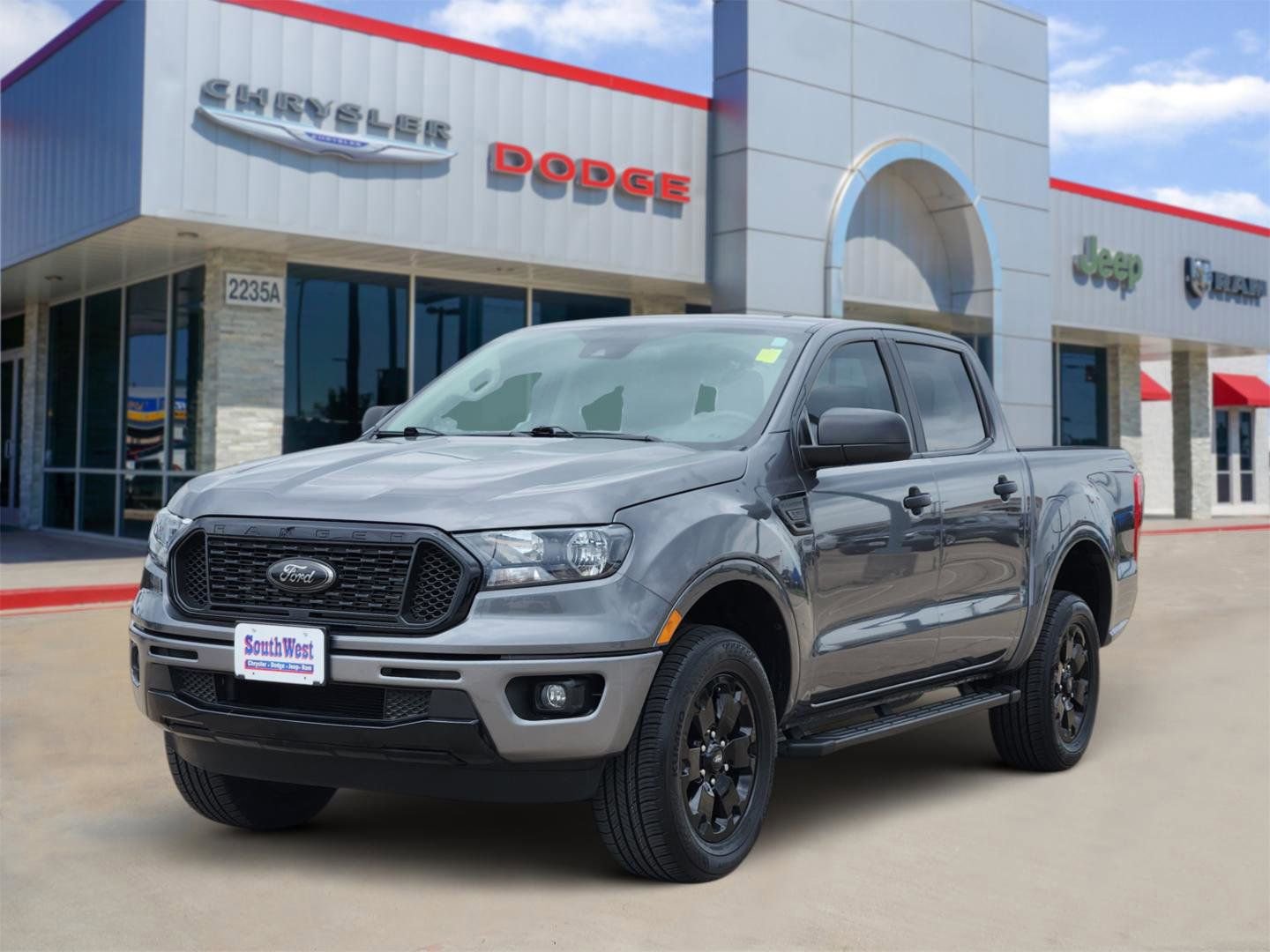 Used 2023 Ford Ranger XLT w/ Equipment Group 301A Mid image 2