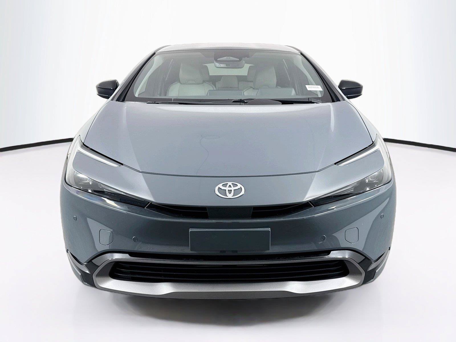 Certified 2026 Toyota Prius XLE FWD image 9