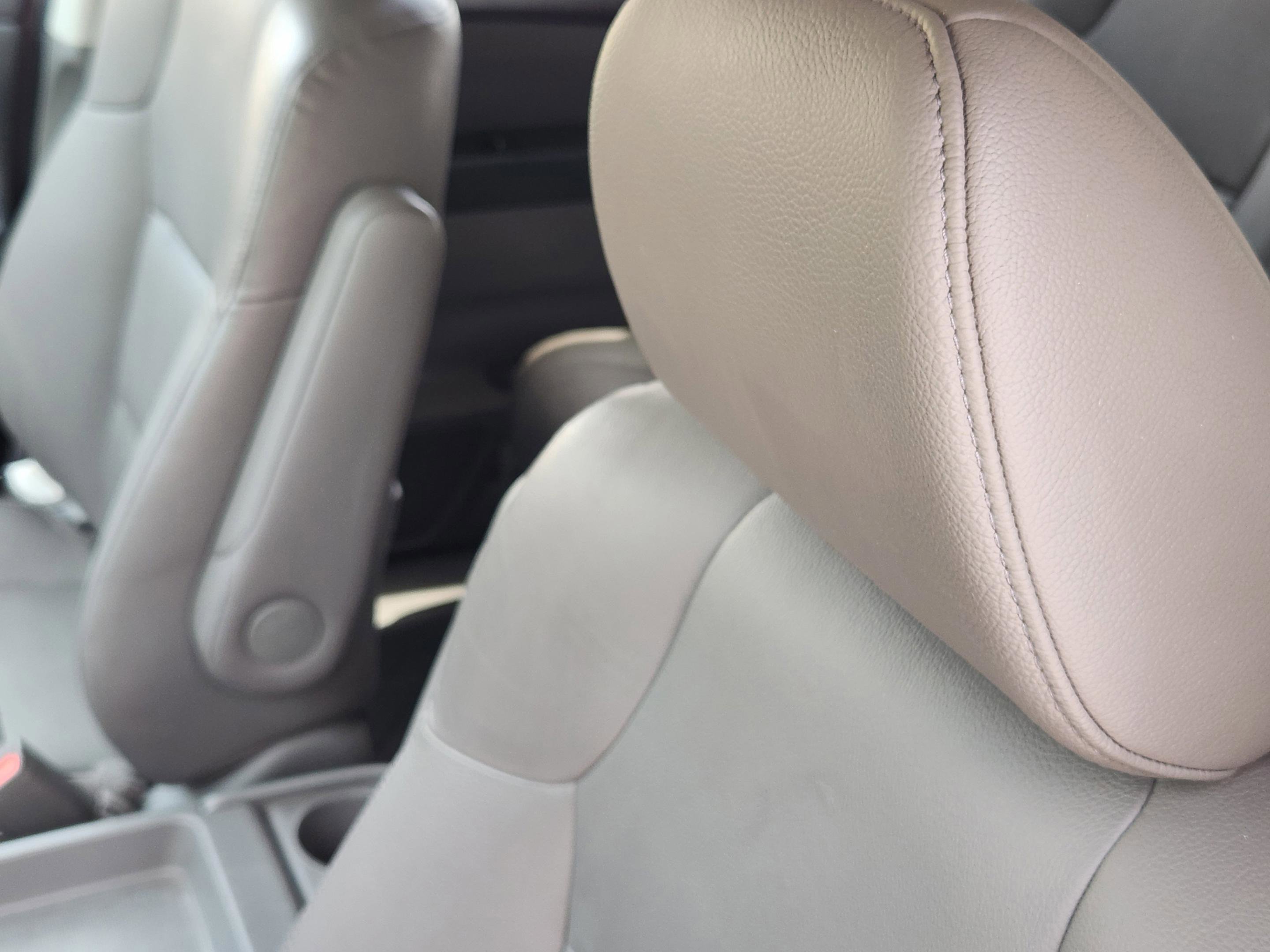 Used 2015 Honda Odyssey EX-L image 11