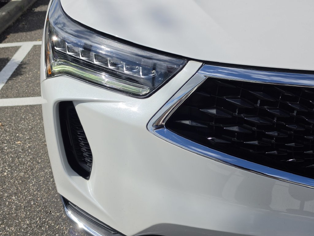 Used 2024 Acura RDX SH-AWD image 12
