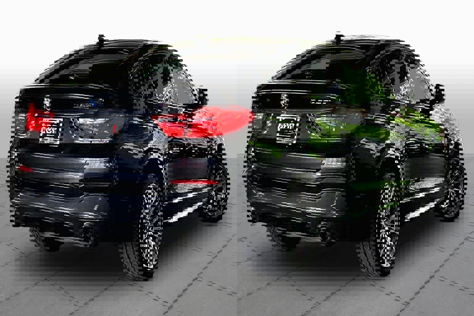 Used 2018 BMW X4 M40i image 12