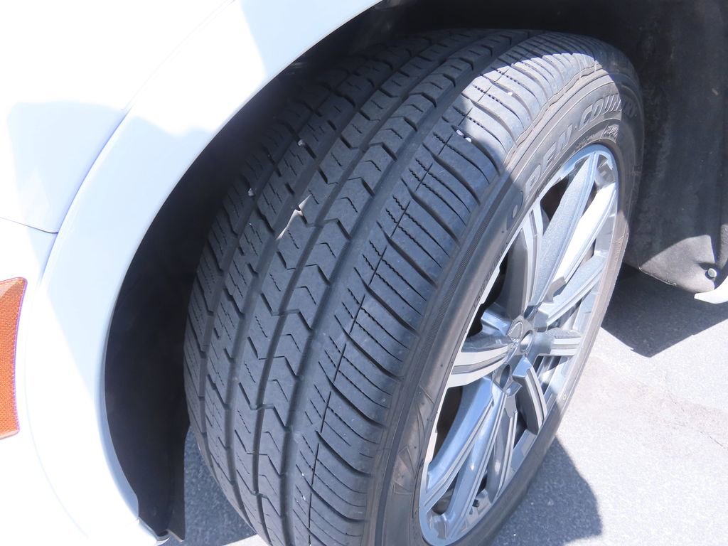 Used 2018 Audi Q7 3.0T Premium Plus AWD/4WD image 14