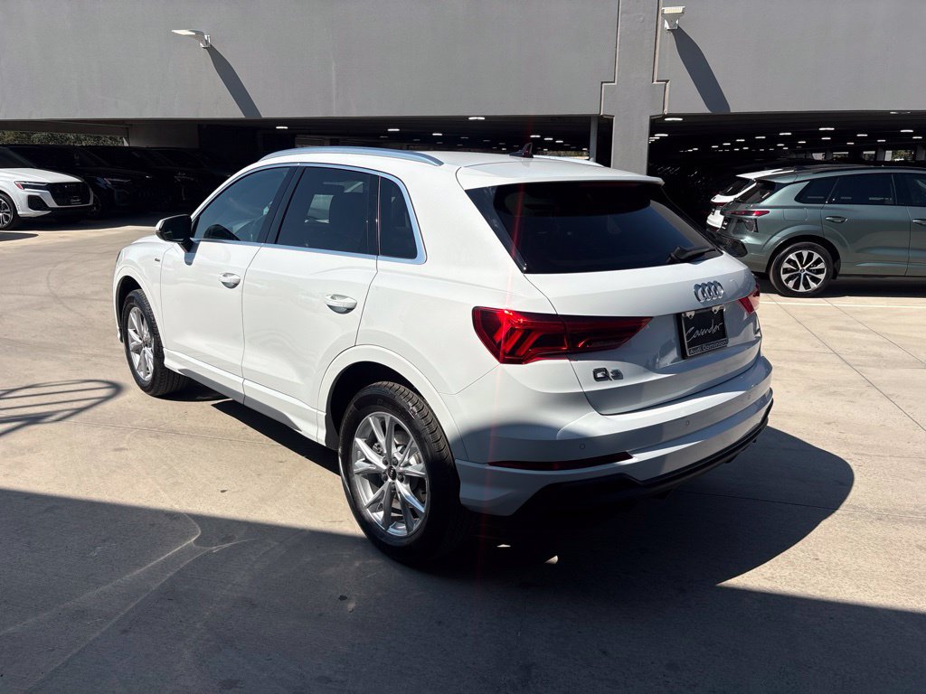 Used 2024 Audi Q3 2.0T Premium AWD/4WD image 9