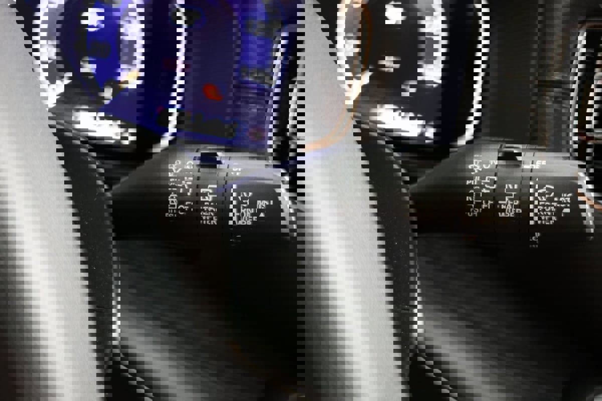 Used 2024 Jeep Wagoneer L Series III w/ Flexible Seating Group image 30