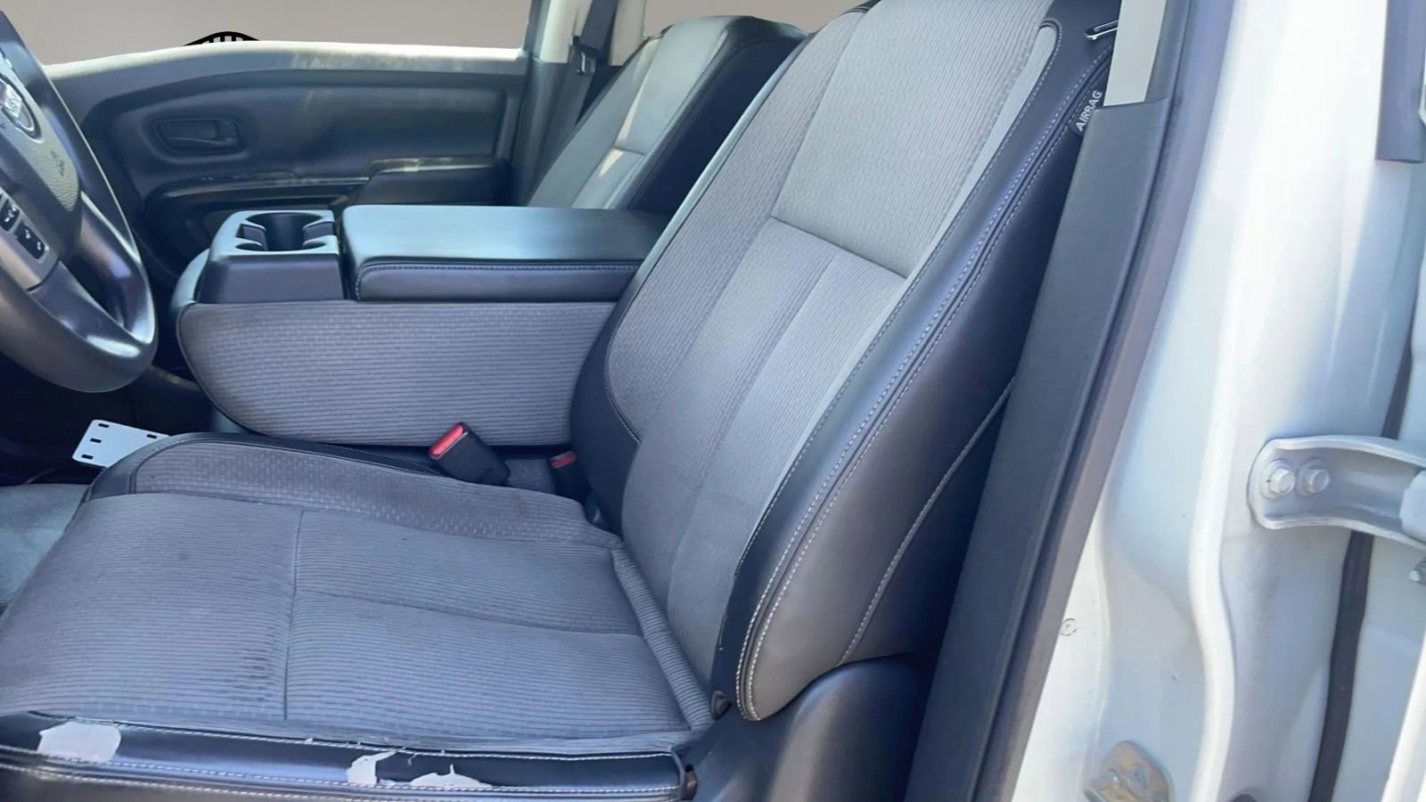 Used 2019 Nissan Titan S w/ S Utility Package AWD/4WD image 29
