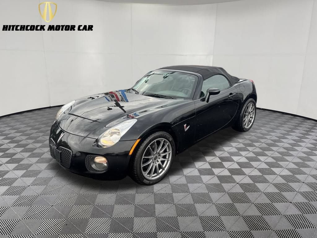 Used 2007 Pontiac Solstice GXP w/ Premium Package RWD image 1