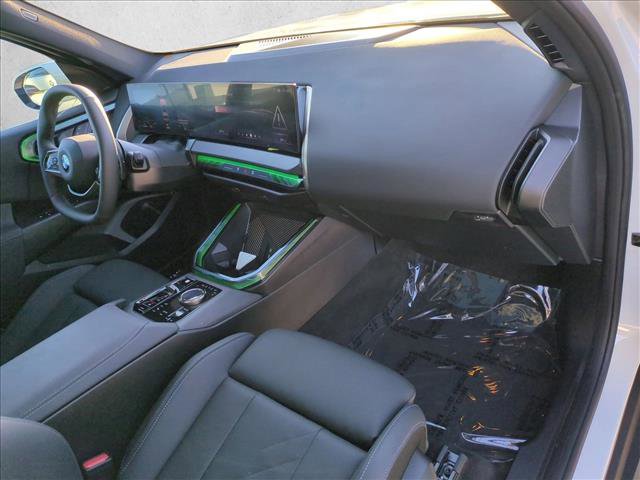 Certified 2025 BMW X3 xDrive30i w/ Convenience Package AWD/4WD image 23