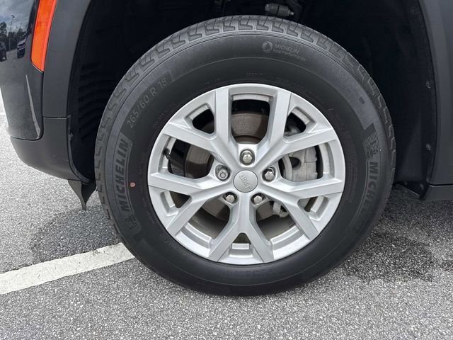 Used 2023 Jeep Grand Cherokee Limited RWD image 34