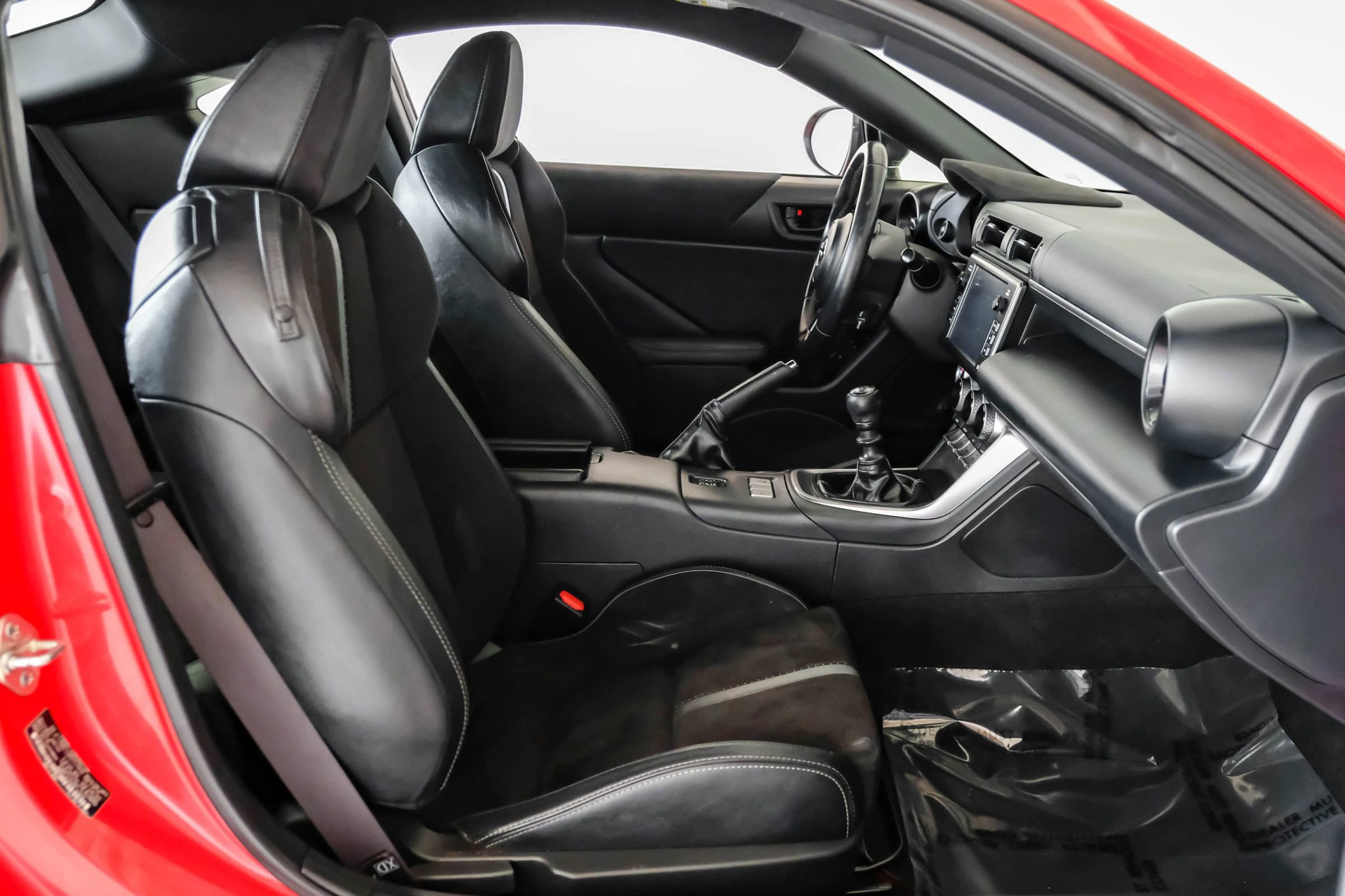 Used 2024 Toyota GR86 Premium image 24