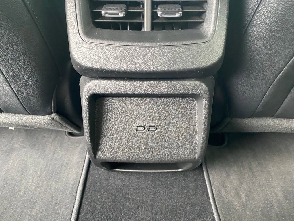 New 2025 Chevrolet Equinox EV RS image 24