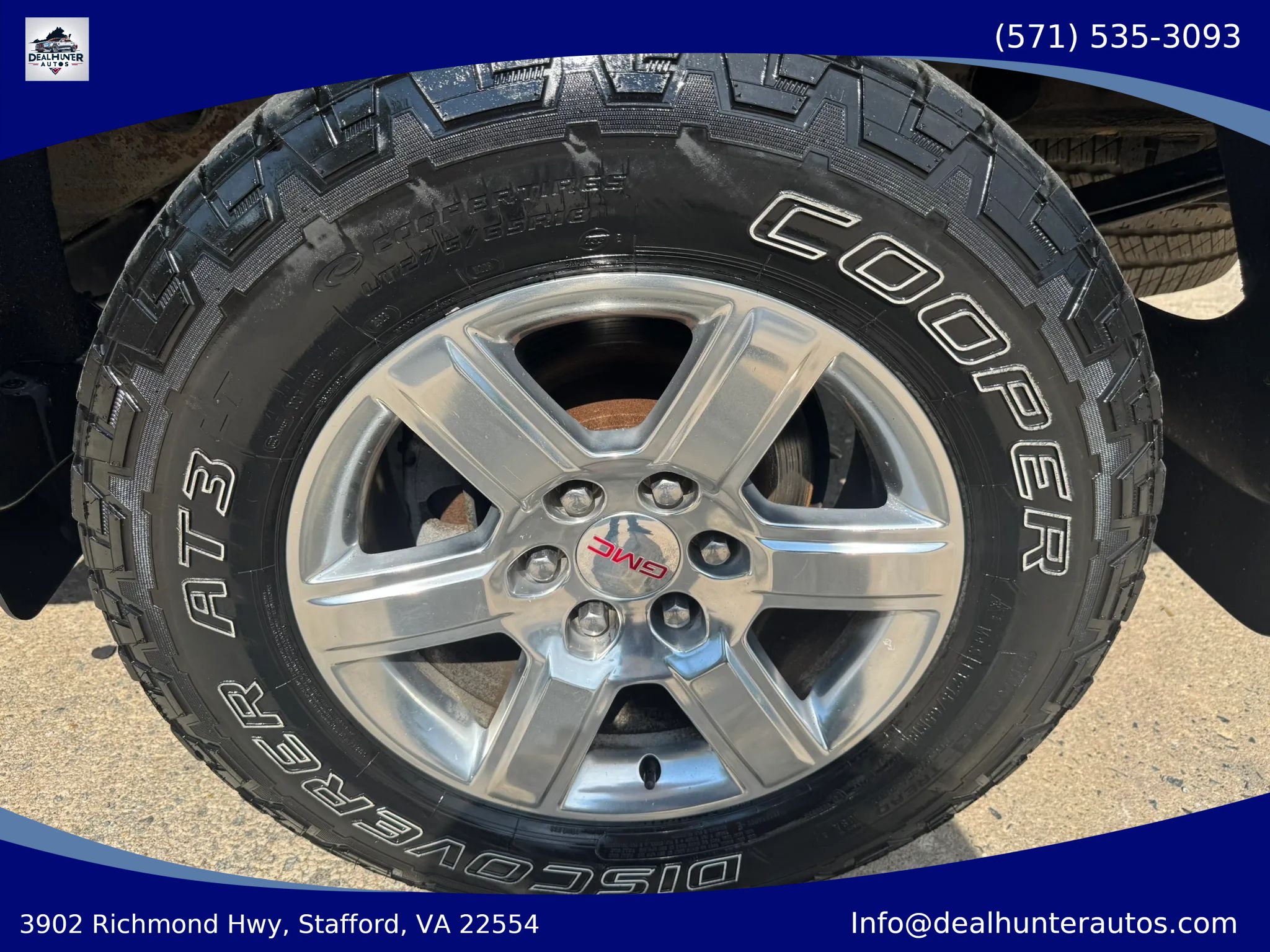 Used 2017 GMC Sierra 1500 SLT w/ SLT Preferred Package AWD/4WD image 16