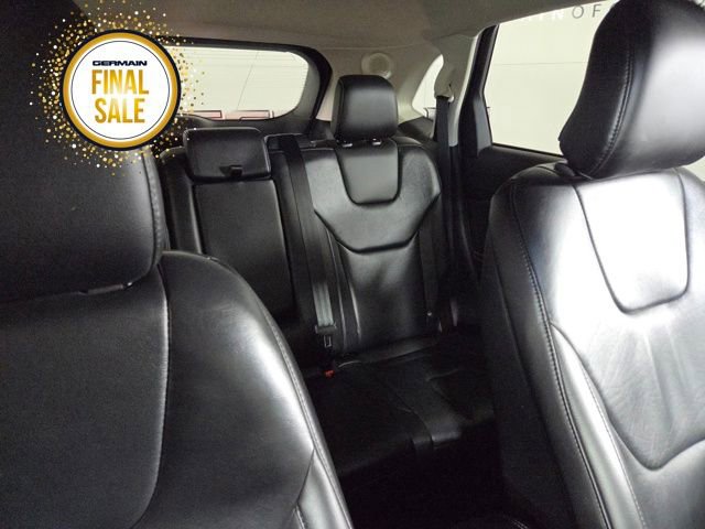 Used 2019 Ford Edge Titanium w/ Cold Weather Package image 17