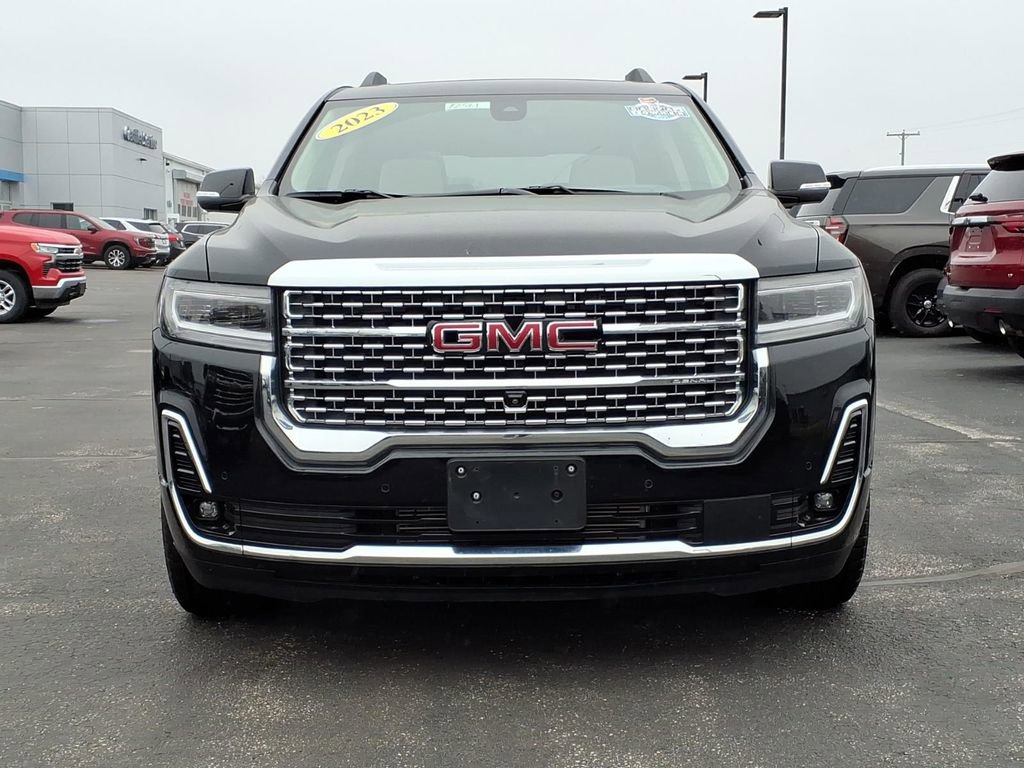 Certified 2023 GMC Acadia Denali w/ Denali Ultimate Package image 2