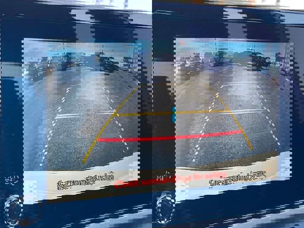 Certified 2025 Toyota Camry SE image 23