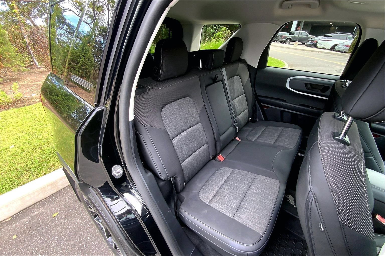 Used 2021 Ford Bronco Sport Big Bend w/ Big Bend Package AWD/4WD image 19