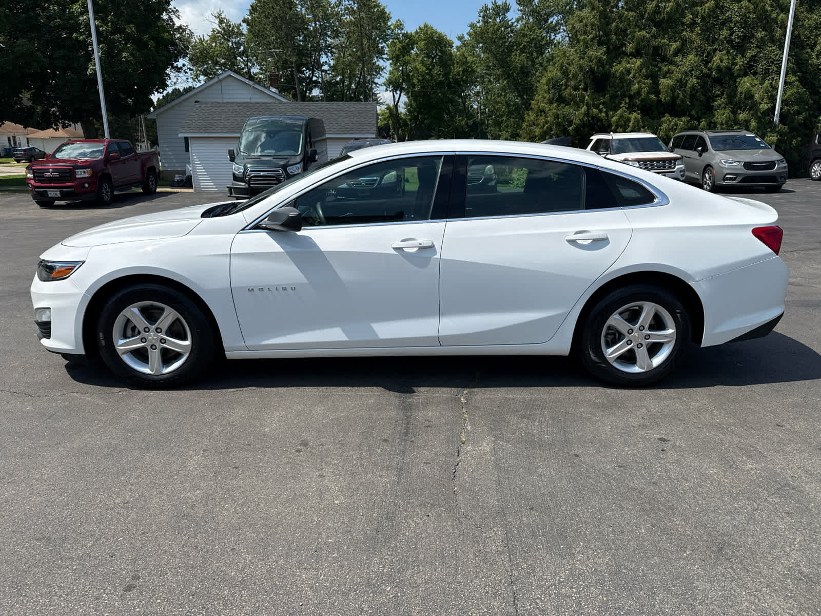 Used 2024 Chevrolet Malibu LS FWD image 6