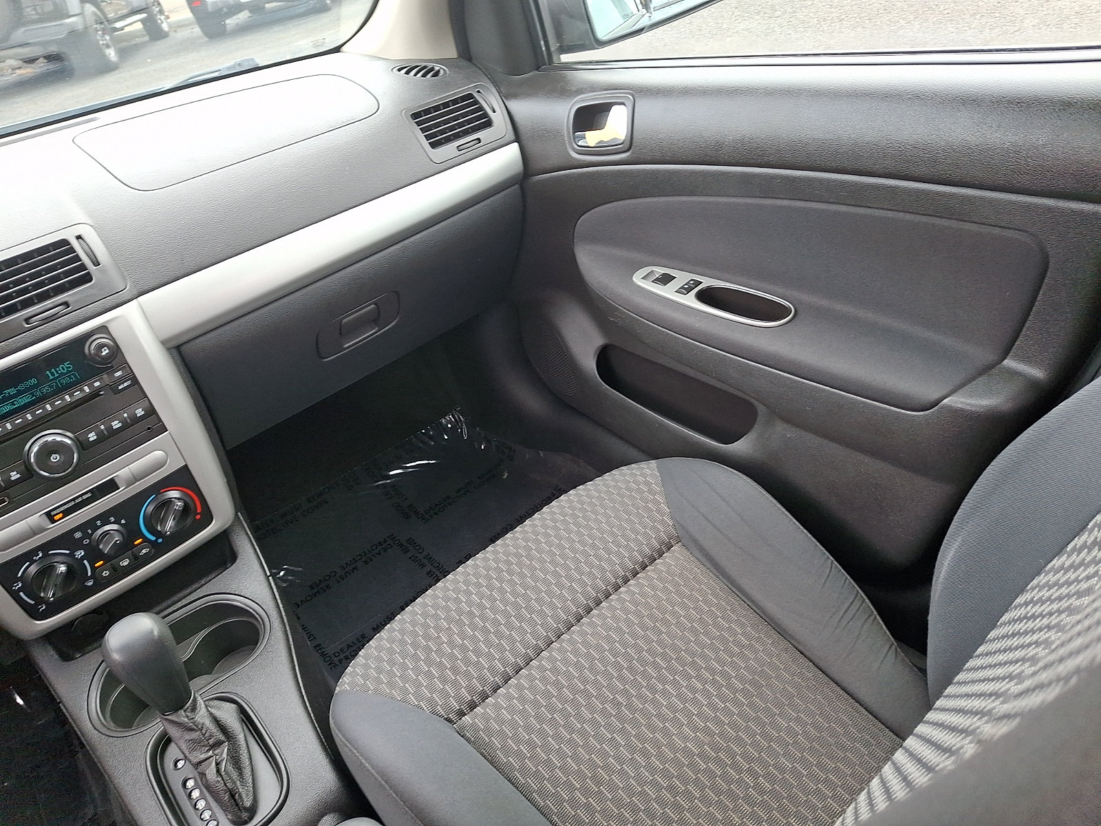 Used 2009 Chevrolet Cobalt LT FWD image 12