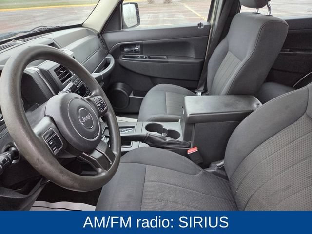Used 2011 Jeep Liberty Sport AWD/4WD image 12
