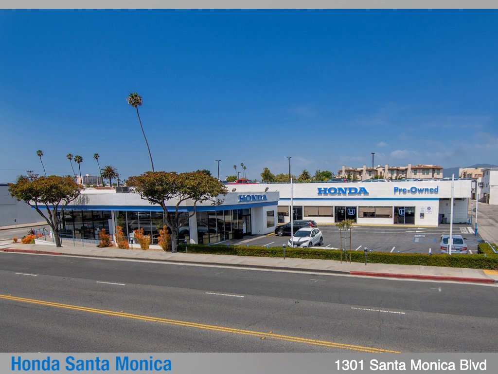 Used 2021 Toyota RAV4 XLE Premium image 39