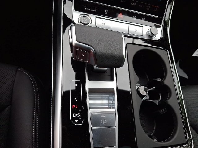 New 2027 Audi Q8 Premium Plus AWD/4WD image 11