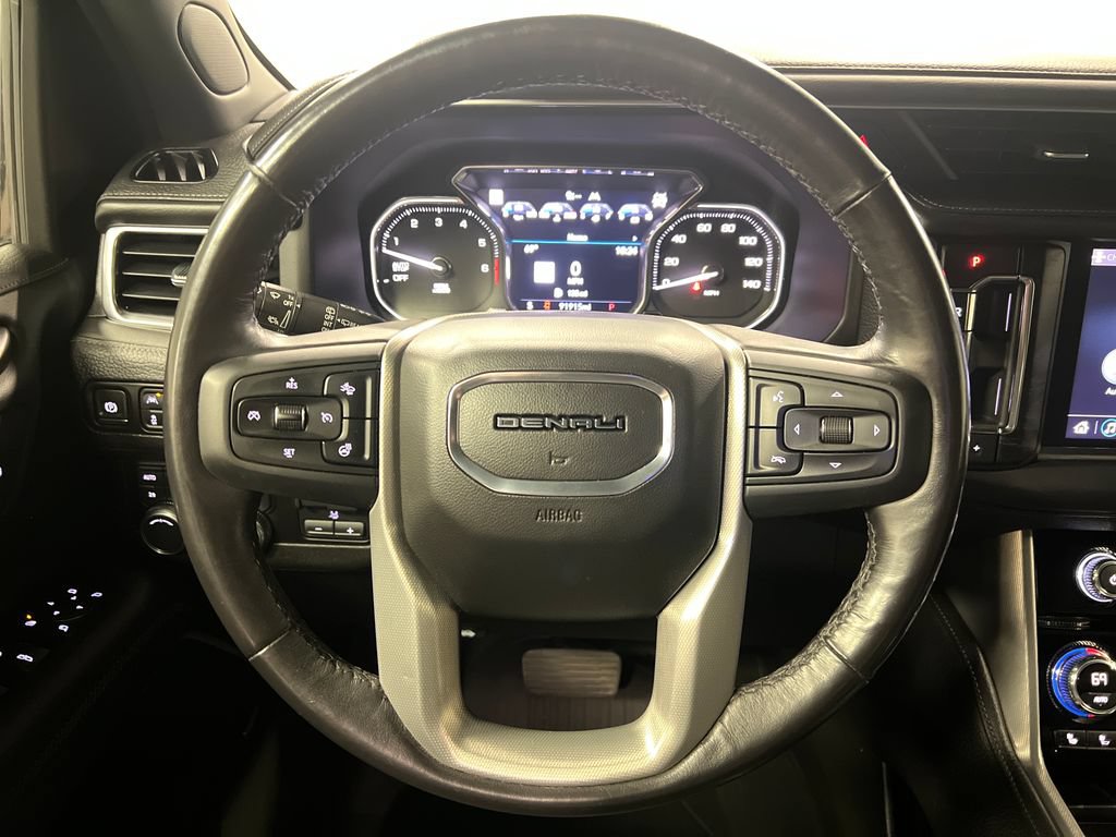 Certified 2021 GMC Yukon Denali w/ Denali Premium Package AWD/4WD image 20