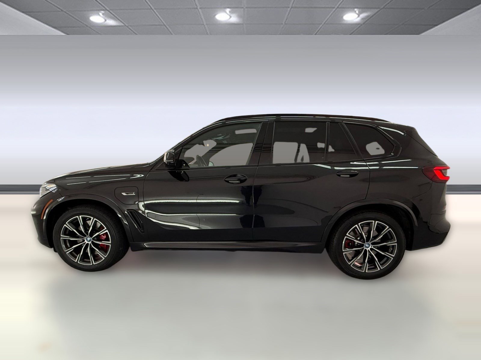 Used 2022 BMW X5 xDrive45e w/ M Sport Package AWD/4WD image 2