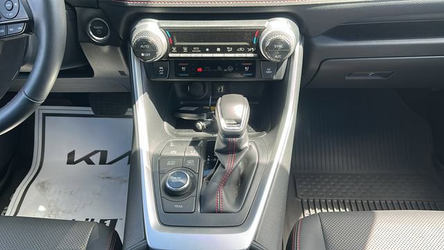 Used 2024 Toyota RAV4 XSE AWD/4WD image 20