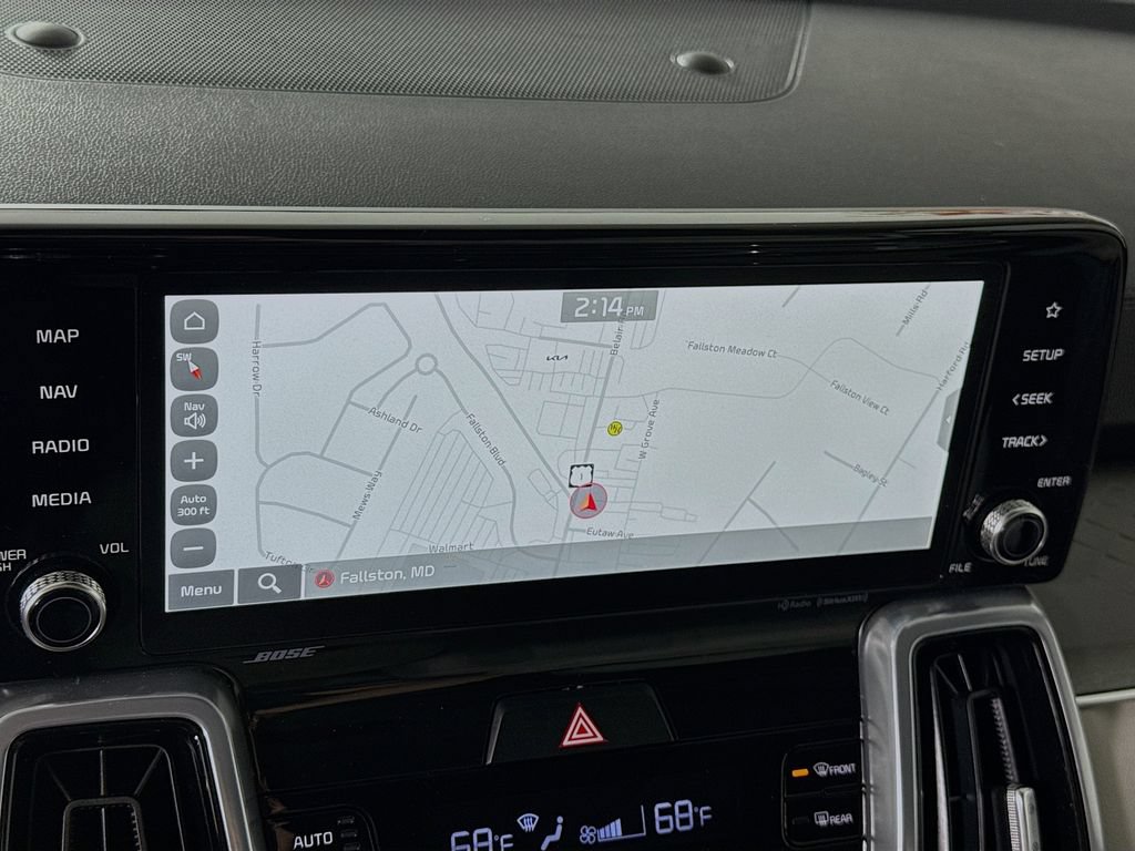 Certified 2023 Kia Sorento SX Prestige w/ Panoramic Sunroof Package AWD/4WD image 6