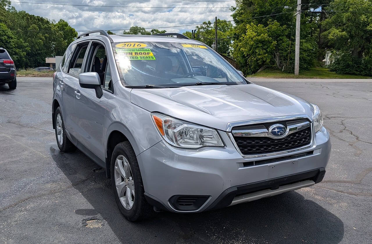 Used 2016 Subaru Forester 2.5i Premium w/ All-Weather Package AWD/4WD image 3