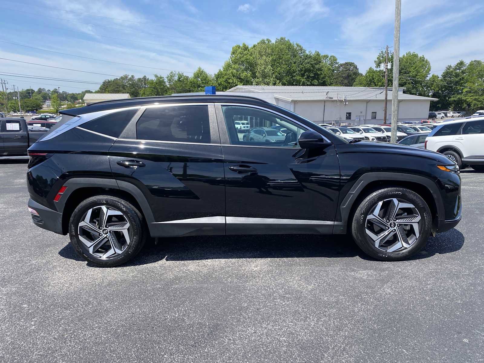 Certified 2023 Hyundai Tucson SEL w/ Convenience Package FWD image 4