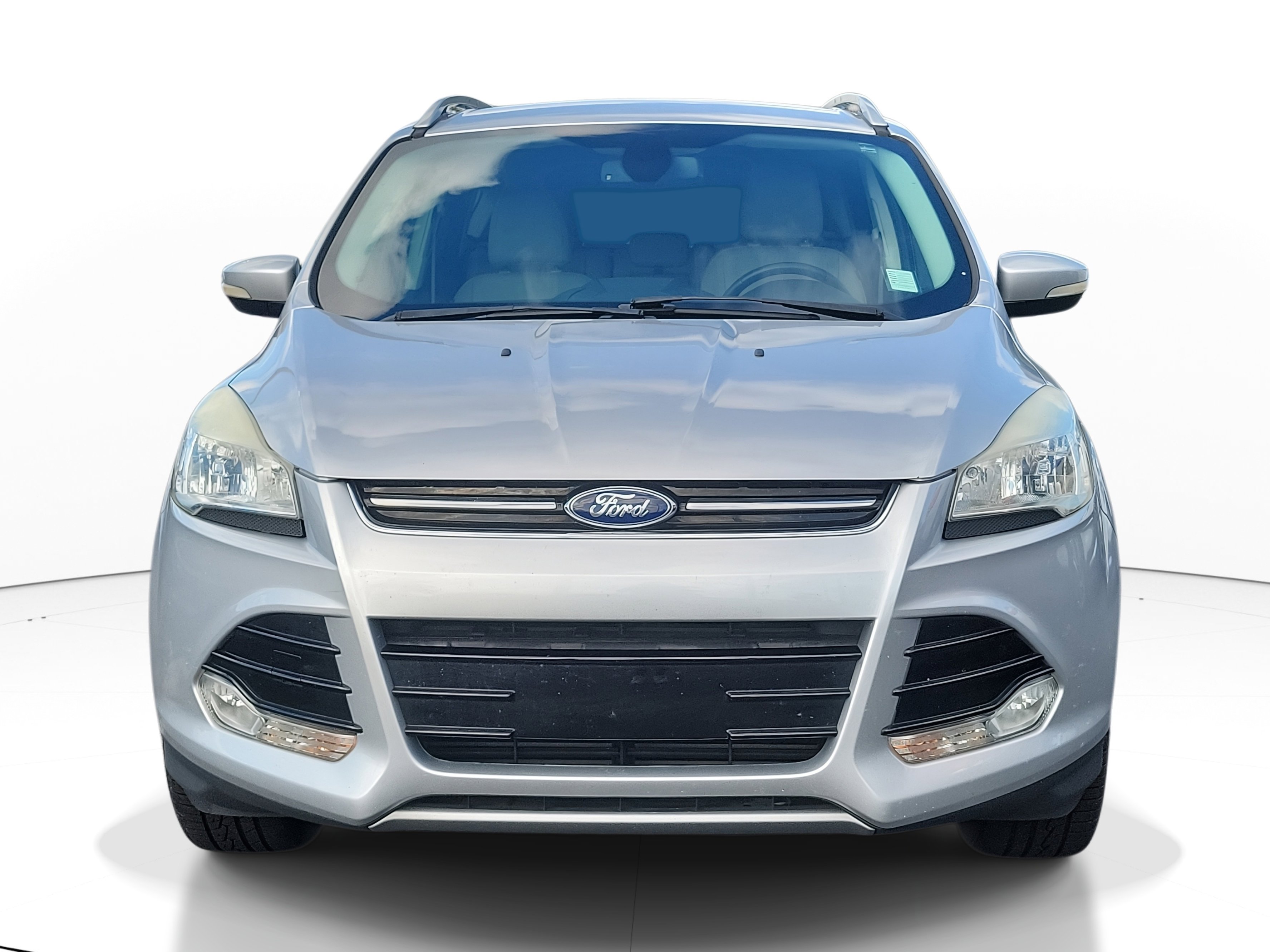 Used 2015 Ford Escape Titanium image 2