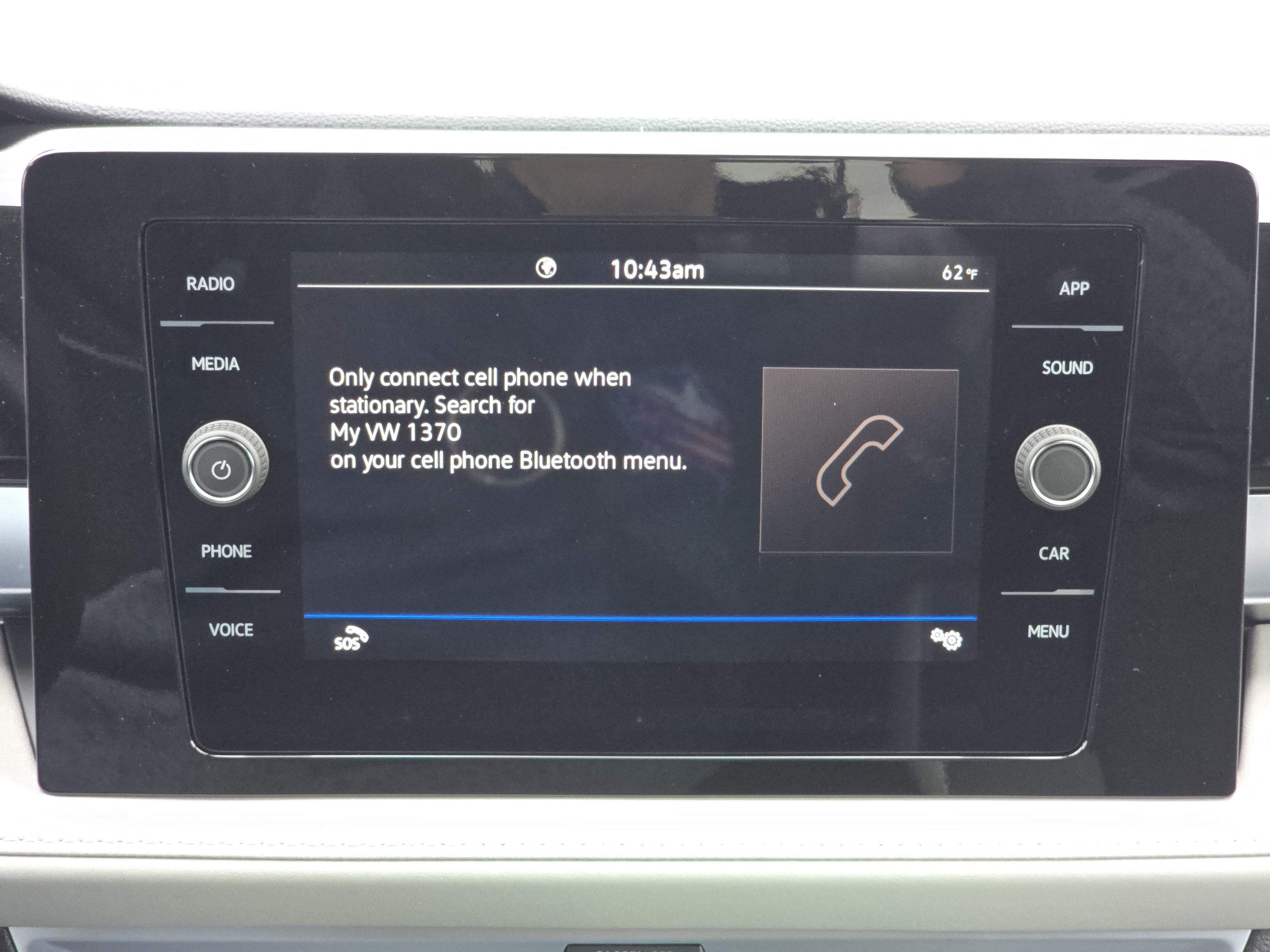 New 2027 Volkswagen Taos SE FWD image 11