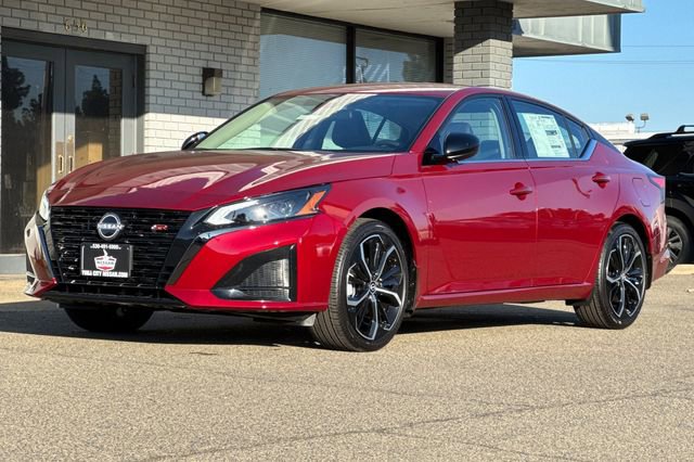 New 2025 Nissan Altima 2.5 SR image 8