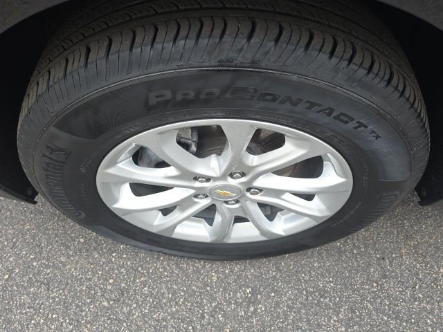 Used 2019 Chevrolet Equinox LS image 24