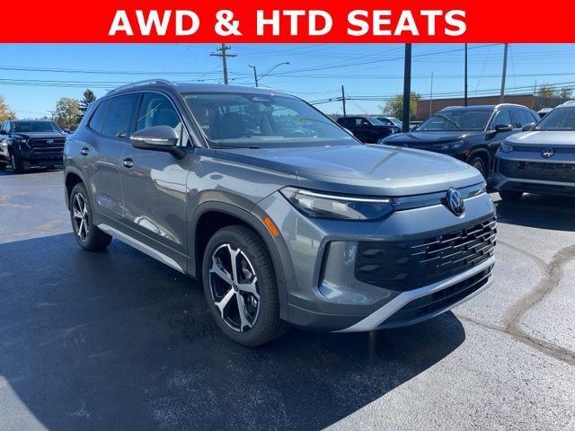 New 2025 Volkswagen Tiguan SE image 8