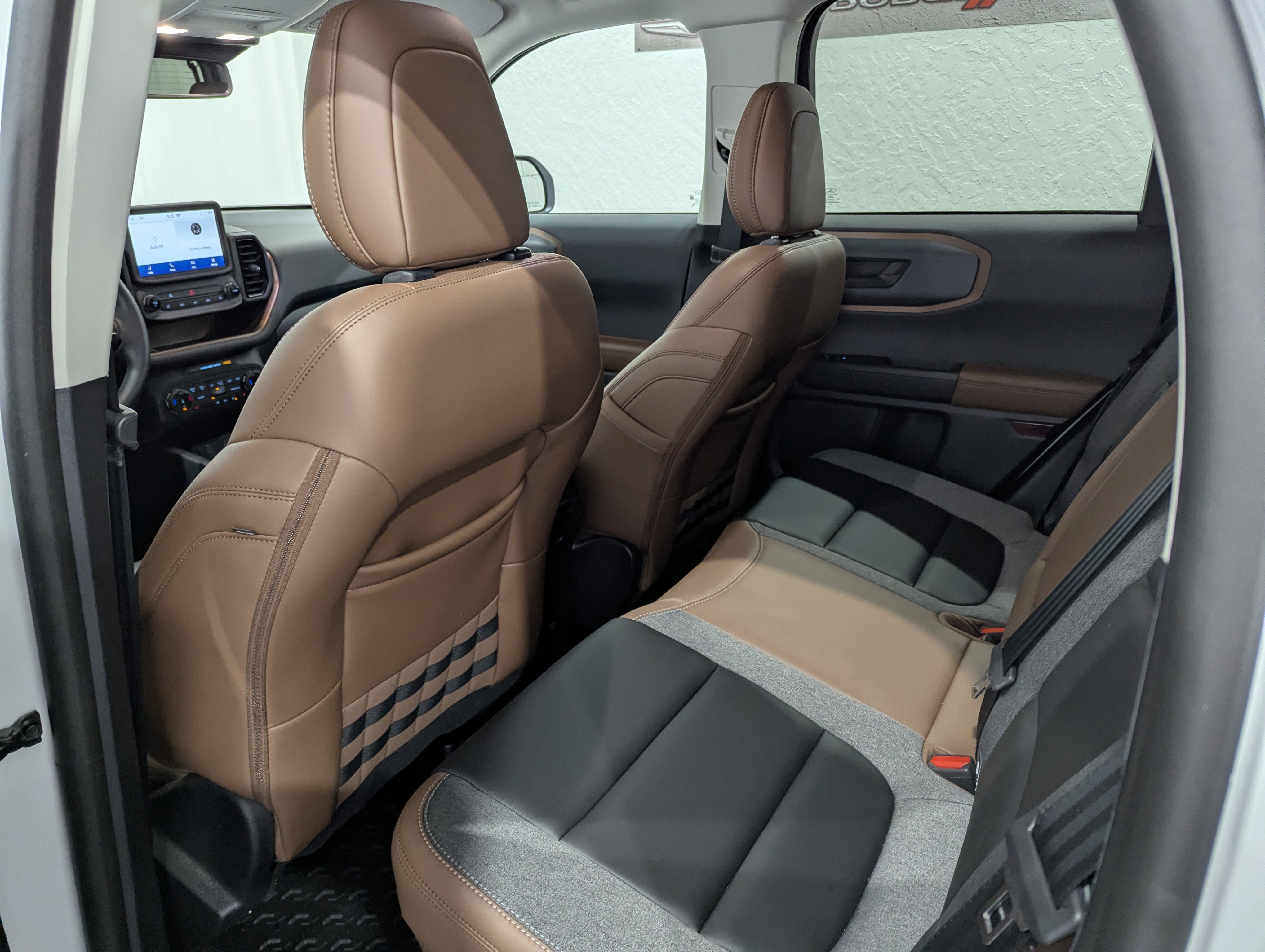 Used 2024 Ford Bronco Sport Outer Banks AWD/4WD image 12