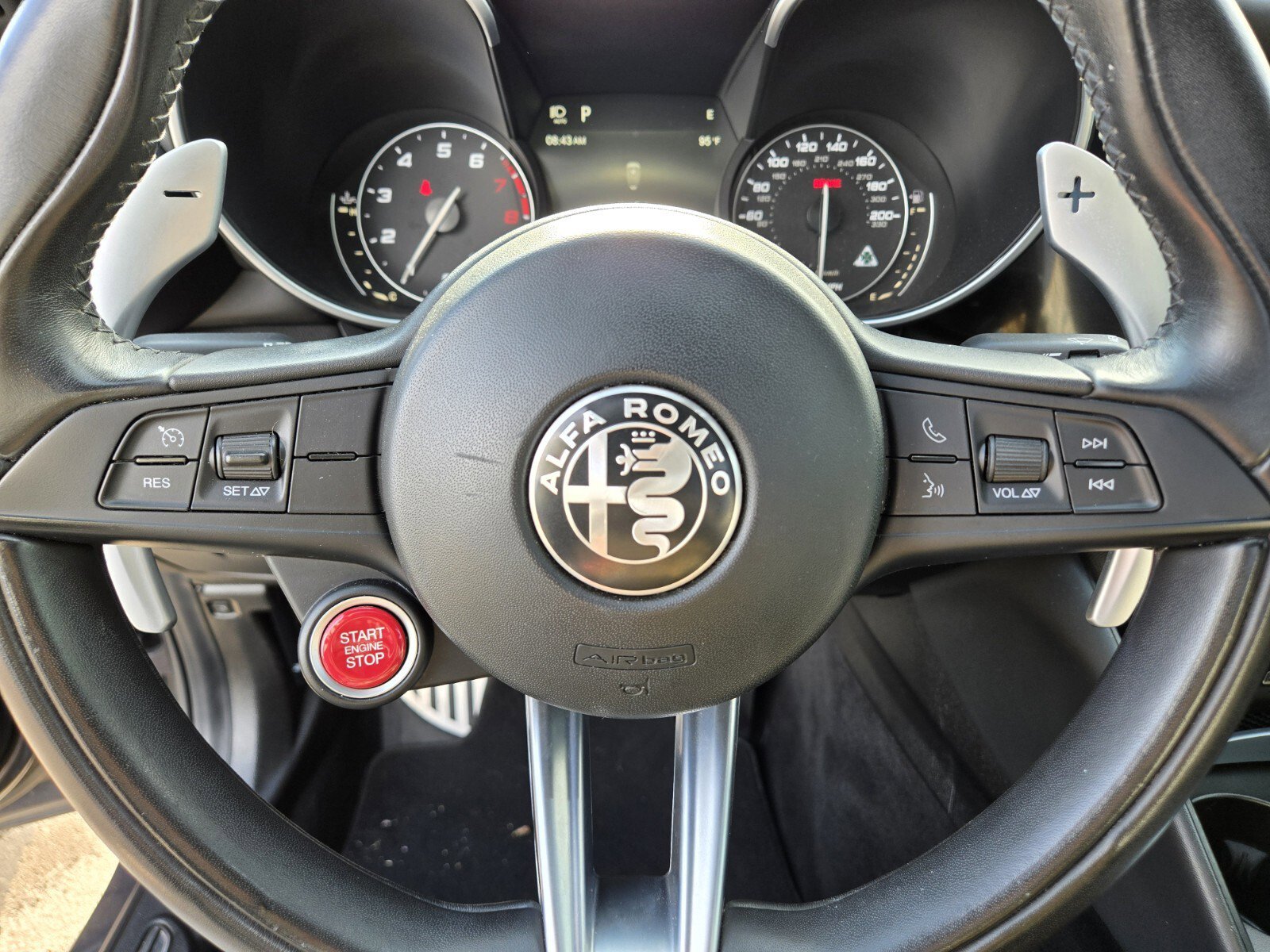 Used 2019 Alfa Romeo Giulia Quadrifoglio image 22