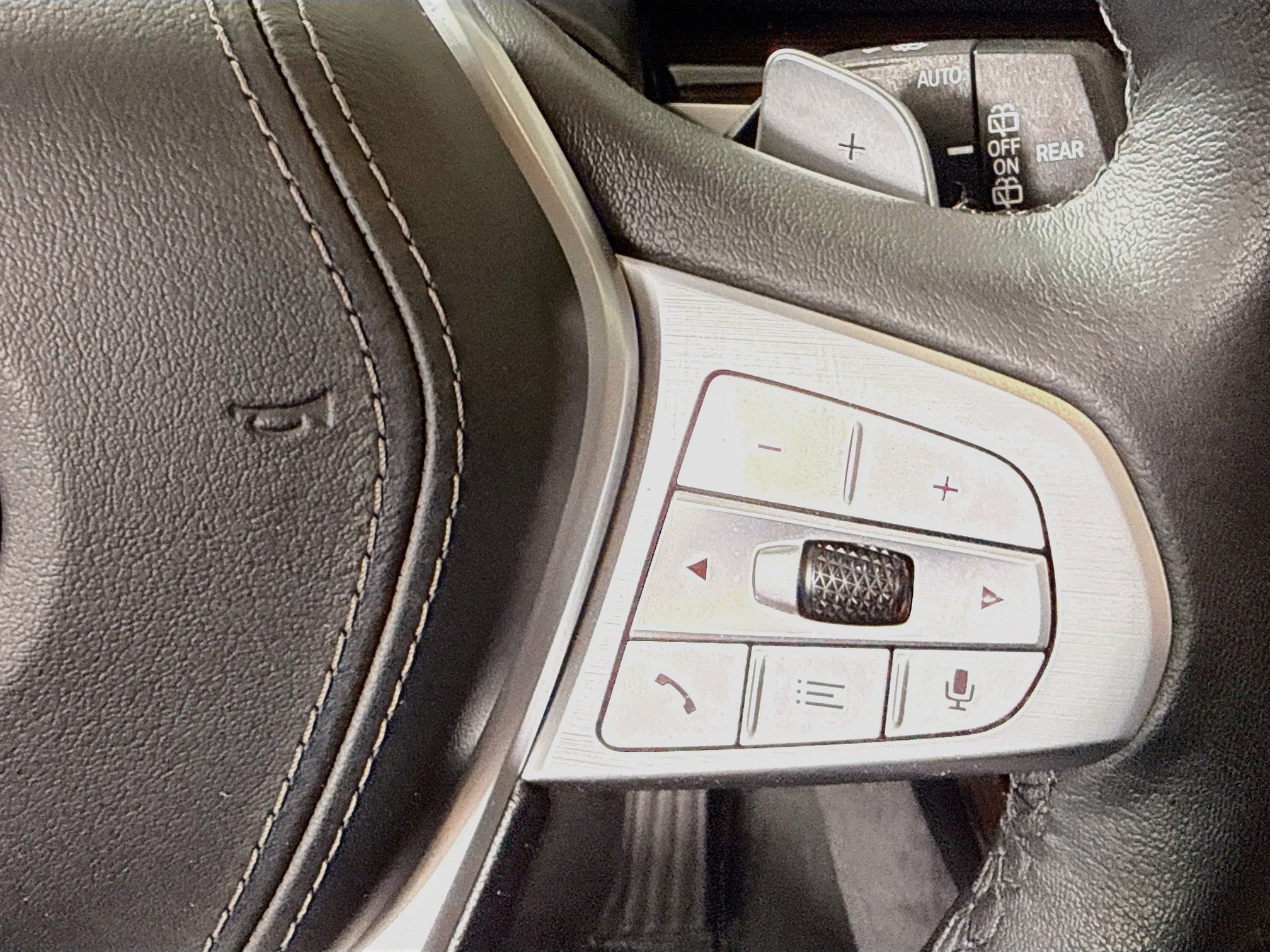 Used 2026 BMW X7 xDrive40i AWD/4WD image 15