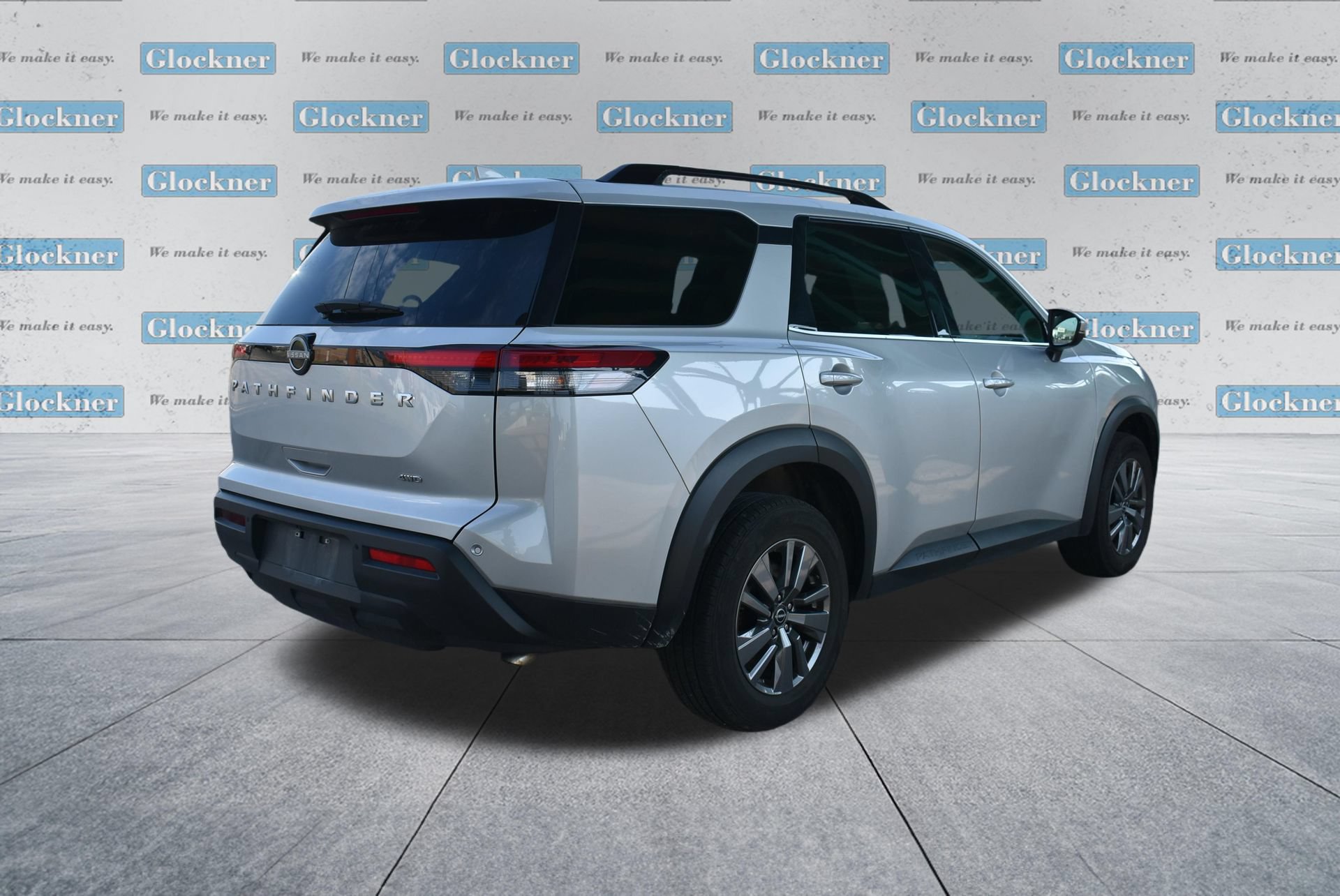 Used 2025 Nissan Pathfinder SV AWD/4WD image 6
