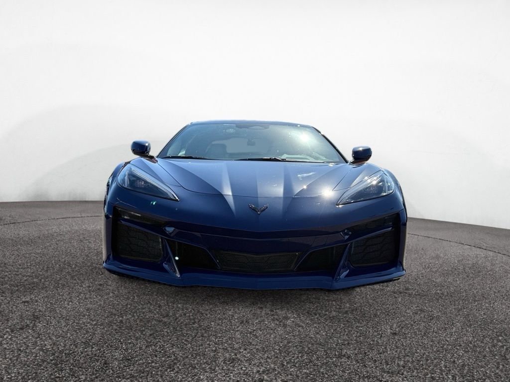 Used 2025 Chevrolet Corvette Z06 image 8