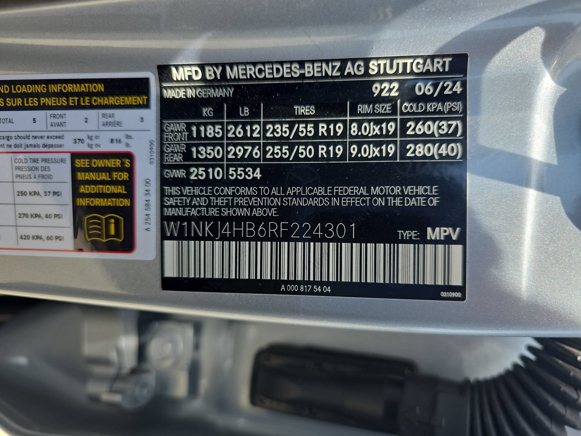 Used 2024 Mercedes-Benz GLC 300 4MATIC image 34