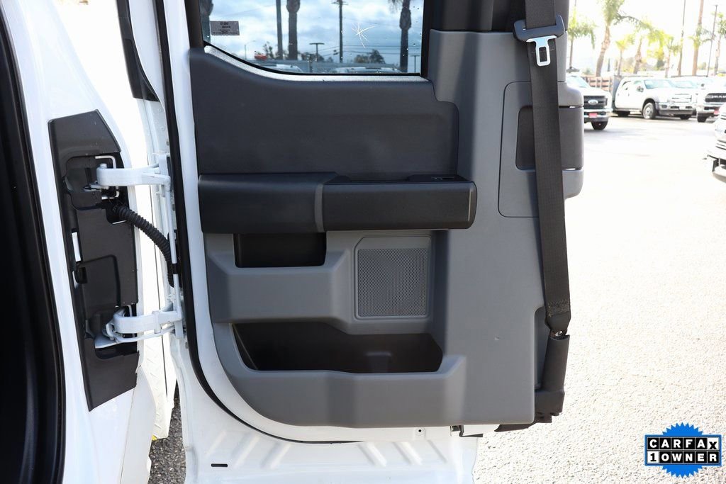 Used 2023 Ford F250 XL w/ Snow Plow/Camper Package image 38