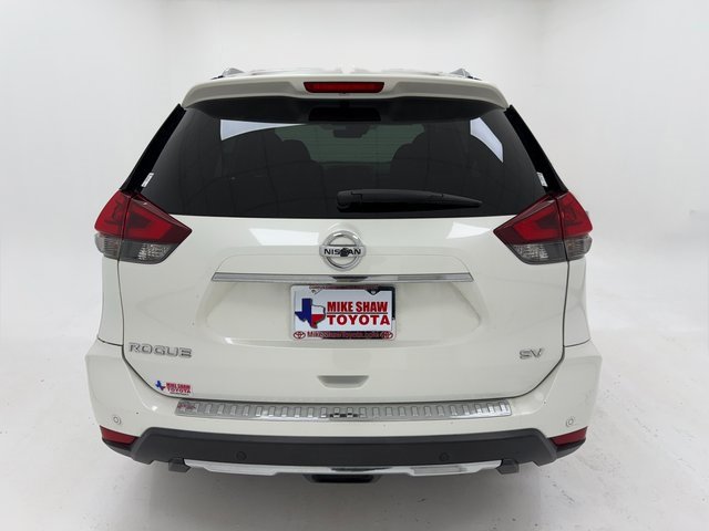 Used 2019 Nissan Rogue SV image 39