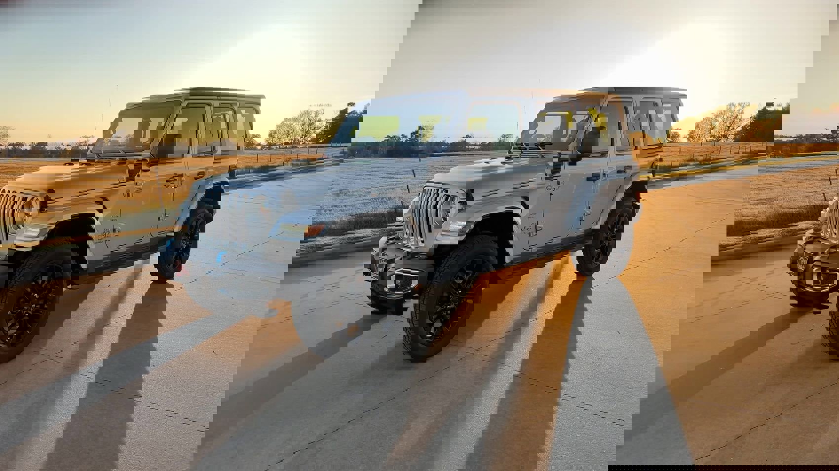 New 2023 Jeep Wrangler Sahara w/ Cold Weather Group image 4