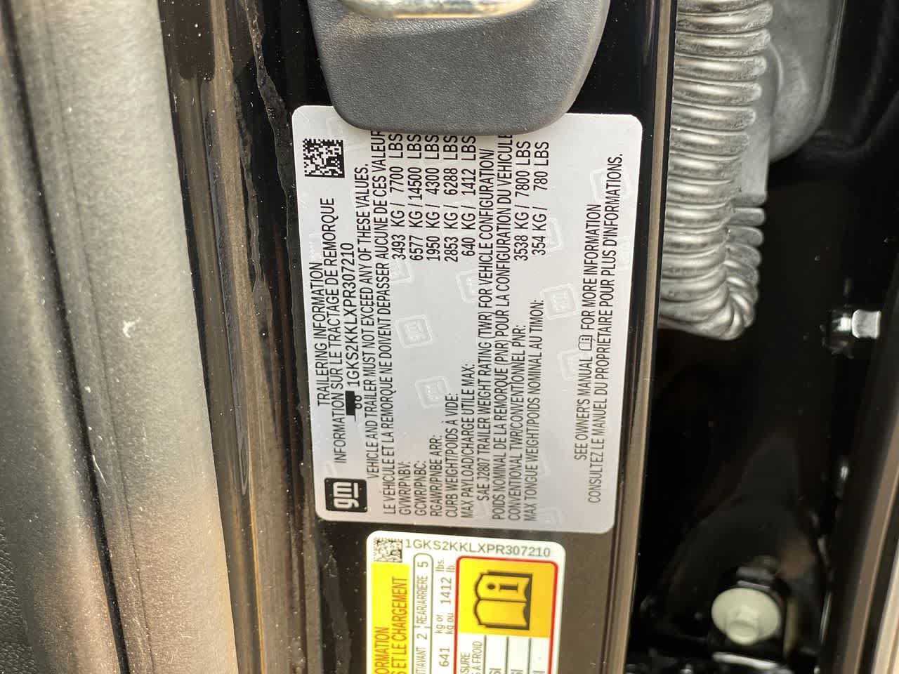Used 2023 GMC Yukon XL Denali Ultimate AWD/4WD image 30