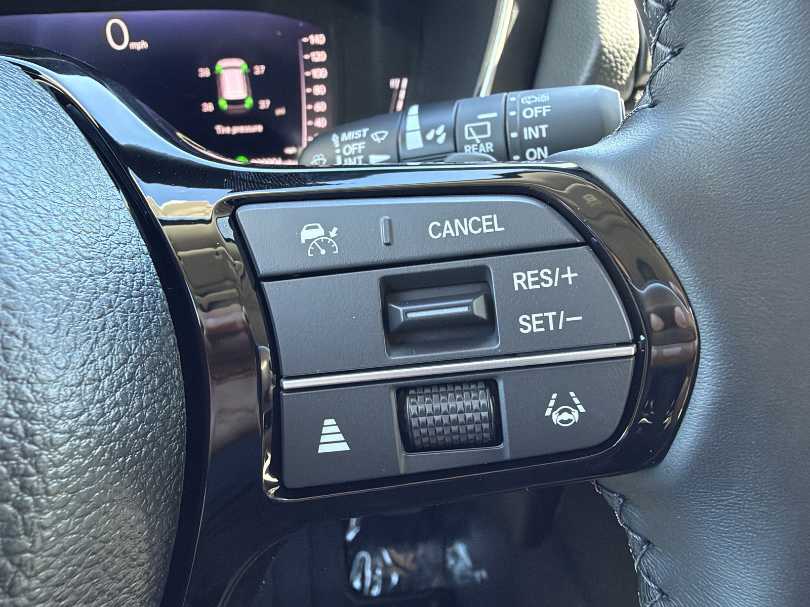 New 2026 Honda Pilot Touring image 19